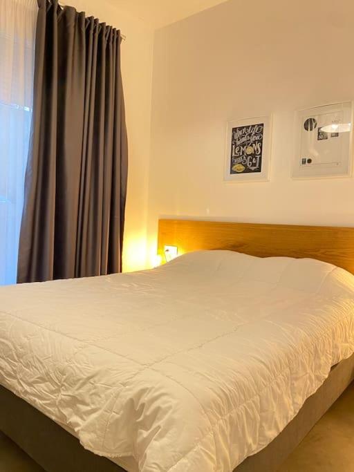 A Place 4U No10 - Garden-Level Getaway 2 Bedroom 2 Bathroom Apartment With Yard Athen Exterior foto